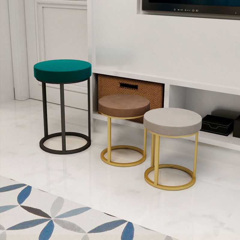 Mildew Resistant Ottoman Plain Velvet Contemporary Round Metal Frame Ottoman Clearhalo 'furn' 'furn_ottomans_poufs' 'Furniture' 'Living Room Furniture' 'Ottomans & Poufs' 'ottomans_poufs' 1200x1200_28714e92-2a09-4185-832d-8408098c0eec