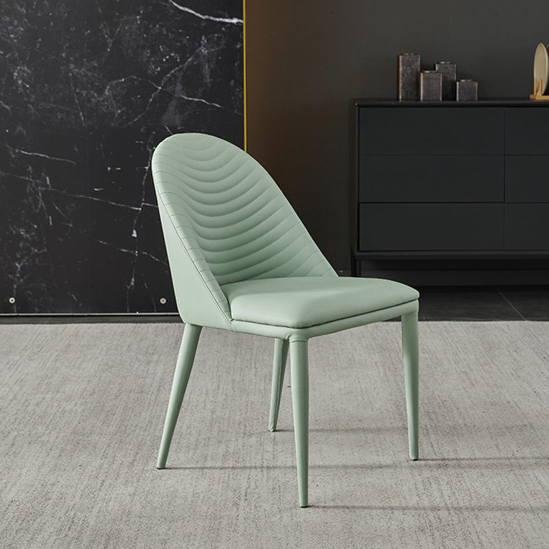 Sillas laterales de comedor de cuero sintética contemporánea para uso de restaurantes para uso de restaurantes