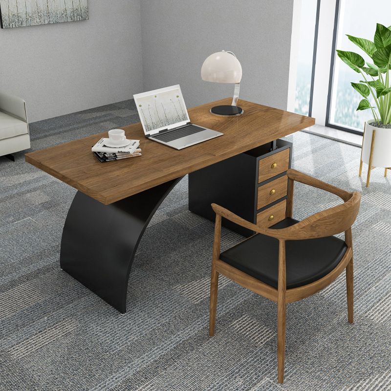 Scrivania marrone e nero da ufficio rettangolare scrivania in legno pino e metallo