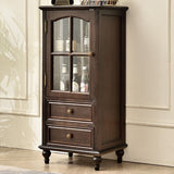 茶色の棚を備えた伝統的な無垢材の床ボトルホルダー