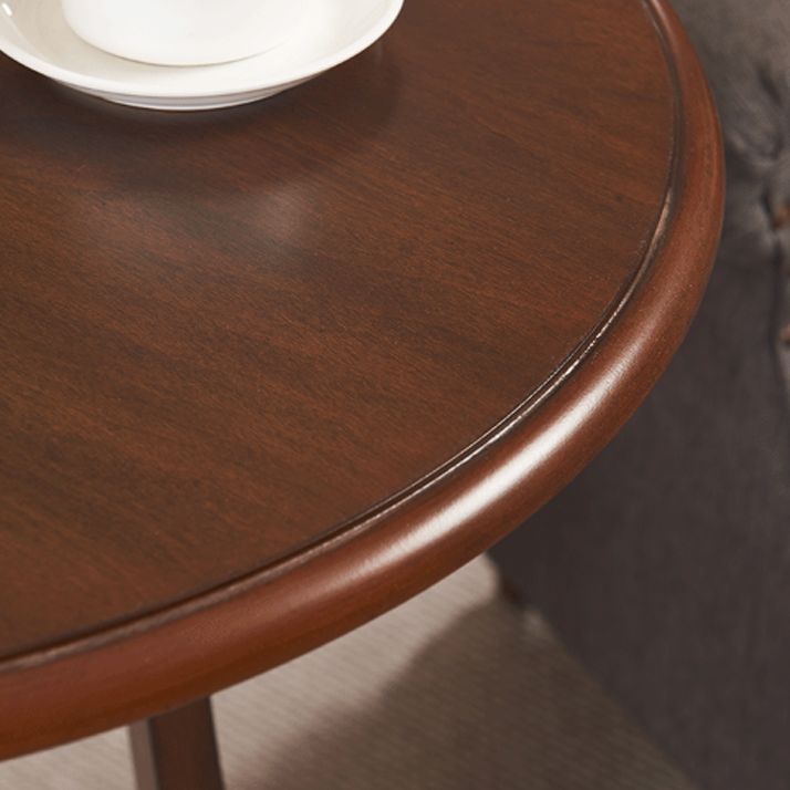 Traditionele houten ronde bovenkant bijzettafel 3 benen eindtafel met plank