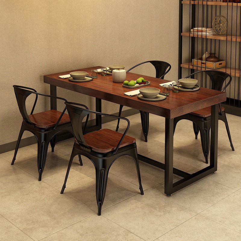 Tavolo da pranzo rettangolare con base nera Tavolo industriale in legno di pino per cucina