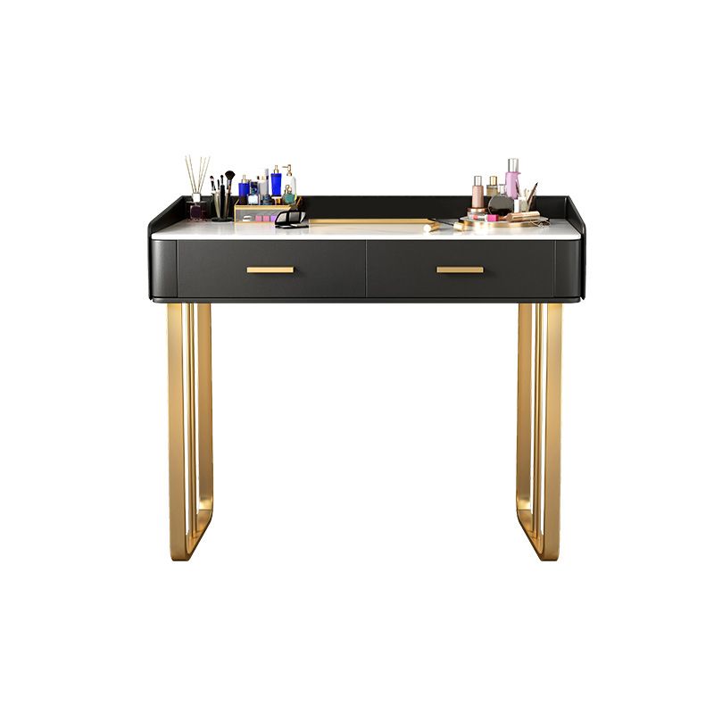 Vanité de maquillage noir / blanc