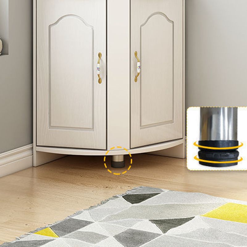 Armadio resistente alle macchie con ripiani e porte moderne moderni rettangolo