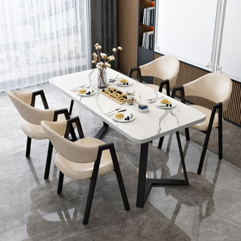 モダンウッドダイニングテーブルセット5 PCSダイニングルームの家具セット