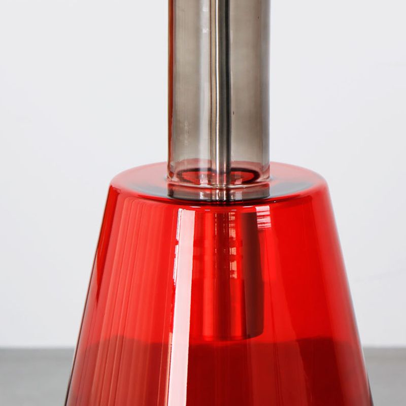 Contemporary Glass Pedestal Round Living Room Glass Top Side Table Clearhalo 'Coffee & Accent Tables' 'End & Side Tables' 'end_side_tables' 'furn' 'furn_end_side_tables' 'Furniture' 'Living Room Furniture' 1200x1200_296858d0-9c70-4fd2-a656-8038a4c7fc9a