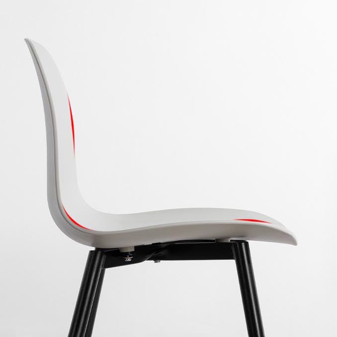 Contemporary Home Side Chair Solid Back Metal Legs Plastic Dining Room Chair (Set of 4) Clearhalo ' kitchen&dining_furn' 'Dining Chairs' 'Dining Tables & Seating' 'dining_chair' 'Furniture' 'furniture_dining_chair' 'Kitchen & Dining Furniture' 'kitchen' 1200x1200_297bc713-8b4e-4ba6-b365-51a45f1d1f20