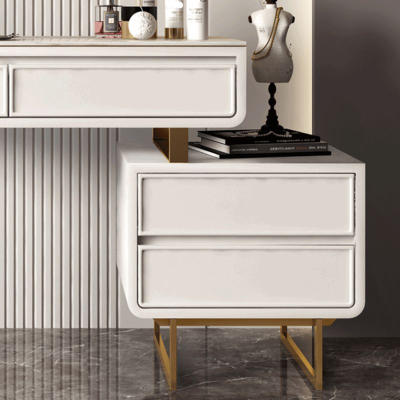 Camera da letto in oro bianco in stile glam con cassetto in piedi vanità per trucco
