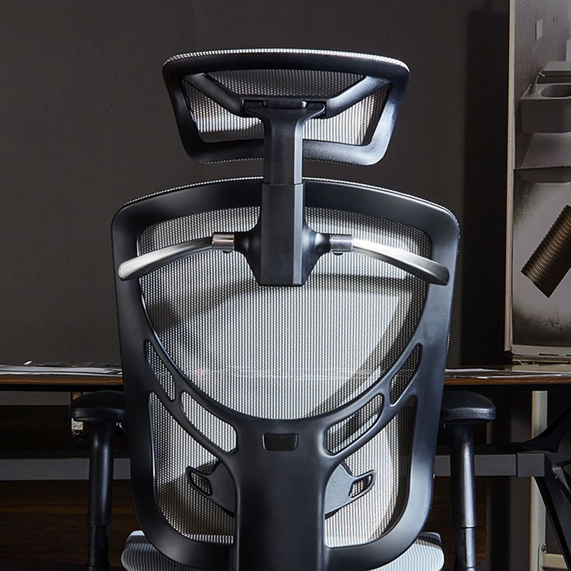 Silla ejecutiva de malla moderna Silla ejecutiva de armas ajustables para oficina