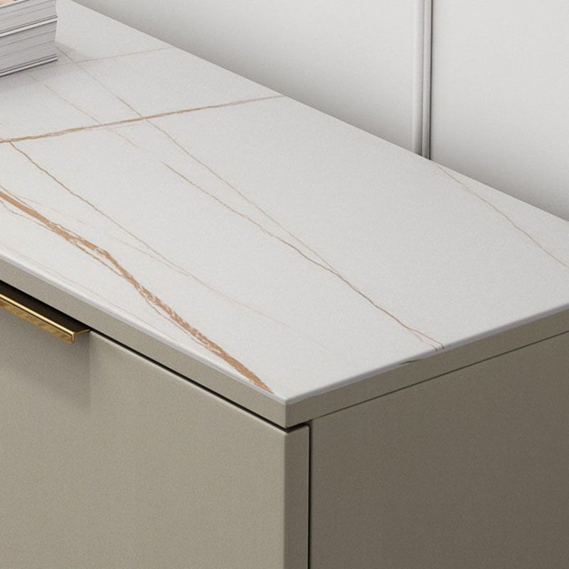 Bouette de tiroir glamour crédinza en bois avec comptoir en pierre pour le salon
