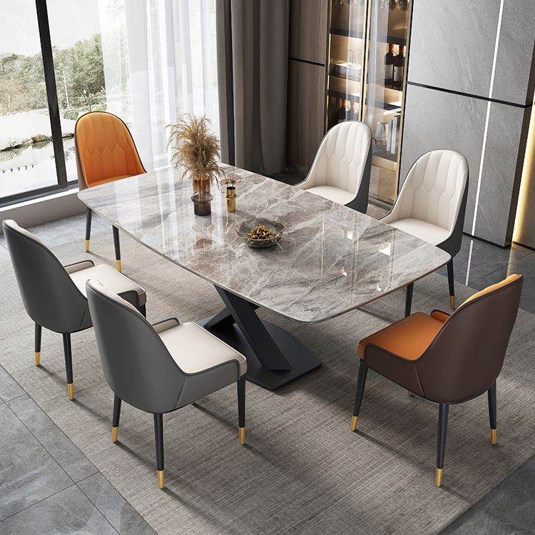 Moderne rechthoekige grijze stenen top eettafel met zwart voetstuk