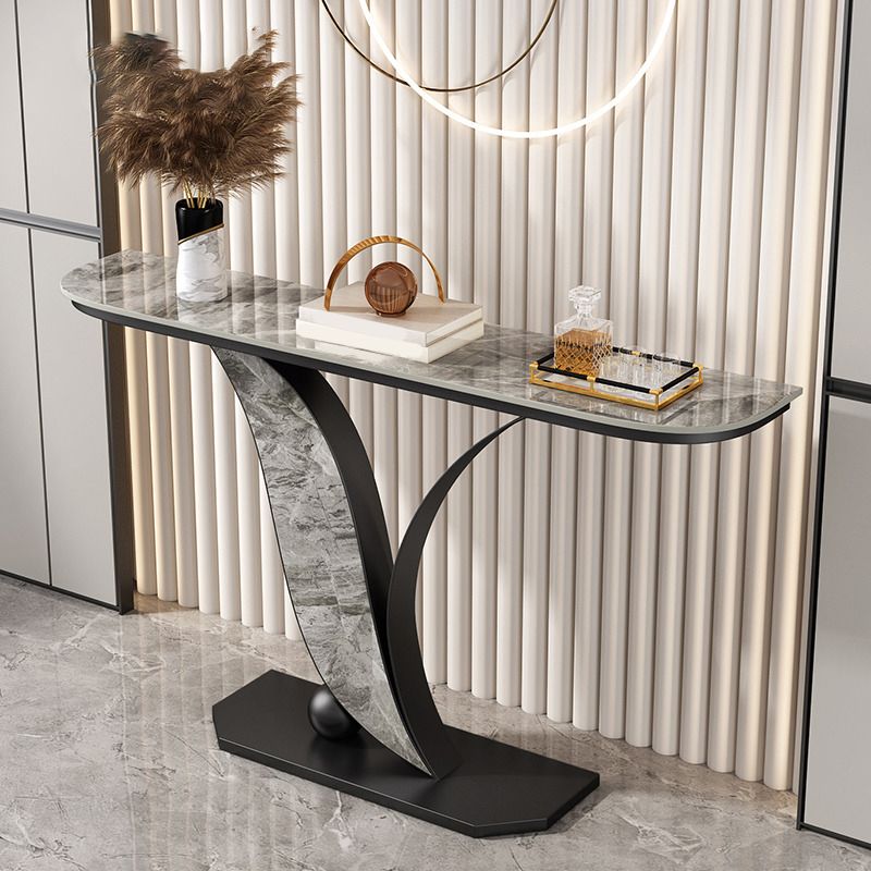 Mesa de consola de media luna contemporánea con base de hierro negro para Hall