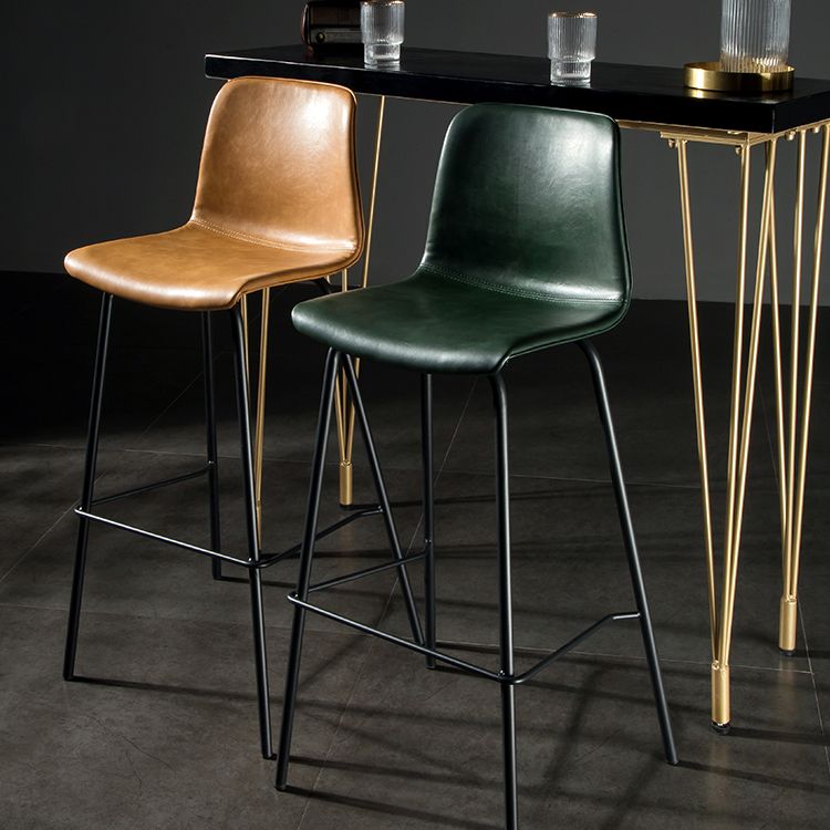 Contemporary Style Low Back Upholstered Bar Stool with Metal Legs Clearhalo 'Bar Furniture' 'Bar Stools' 'bar_stools' 'furn' 'furn_bar_stools' 'Furniture' 'Kitchen & Dining Furniture' 1200x1200_2a6654f9-e03f-458a-ab2d-f0a38e8dc7c1