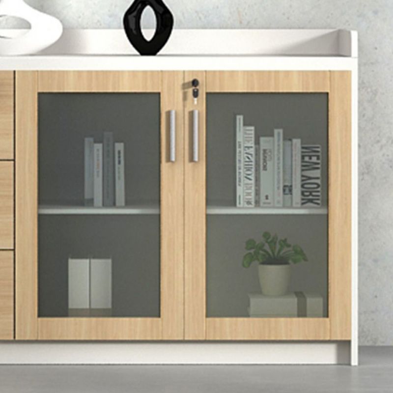 Abbazzinamento in stile Nordic Amatico in legno Archiviazione di archiviazione