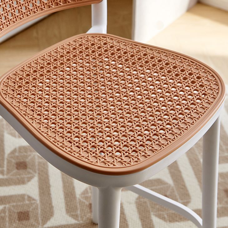 Sgabello da banco di plastica in stile moderno sgabello sul retro con poggiapiedi