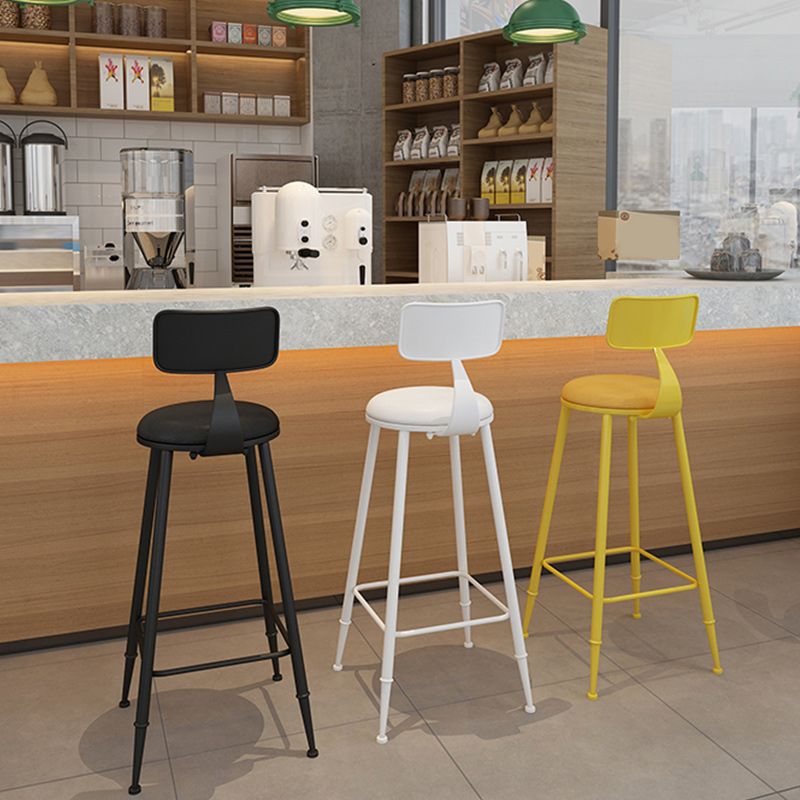 Industrial Dessert Shop Low Back Stool Matte Finish Upholstered Bar Stools Clearhalo 'Bar Furniture' 'Bar Stools' 'bar_stools' 'furn' 'furn_bar_stools' 'Furniture' 'furniture_bar_stools' 'Kitchen & Dining Furniture' 1200x1200_2aa0a37f-b2a6-48cf-a35a-038b6bb96c7a