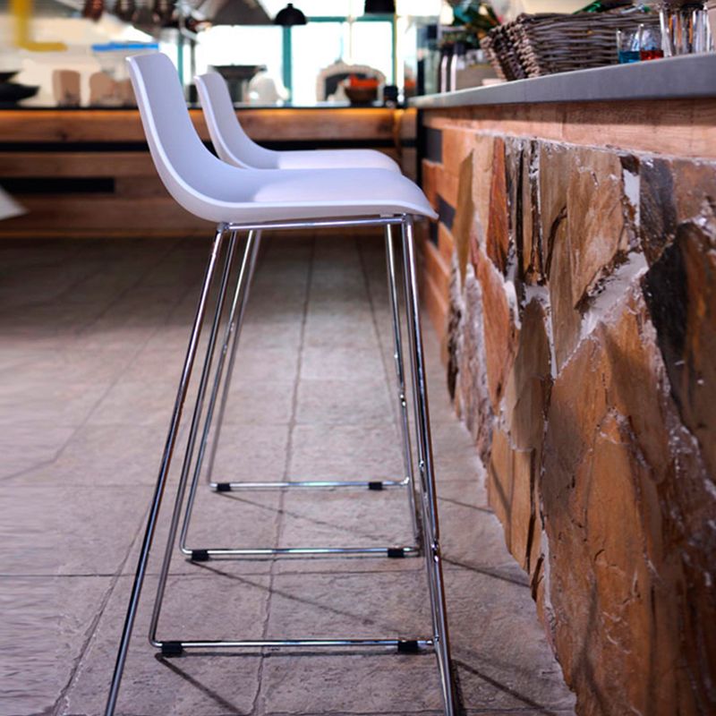Contemporary Metal Bar Stool Indoor Bar Stool with Metal Legs and Low Back Clearhalo 'Bar Furniture' 'Bar Stools' 'bar_stools' 'furn' 'furn_bar_stools' 'furniture_bar_stools' 'Kitchen & Dining Furniture' 'kitchen&dining_furn' 'kitchen' 'kitchen_furn' Furniture' 1200x1200_2b06b627-7c52-40c5-94f4-1b85e7eba0a7