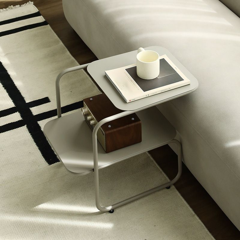 Metallbett Nachttisch 18,5 "hoher Industrial Night Tisch mit 2 Regalen