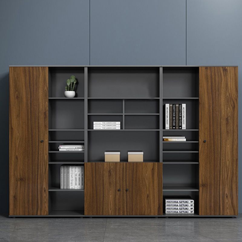 Mobile moderno medievale mobile in legno verticale archivio