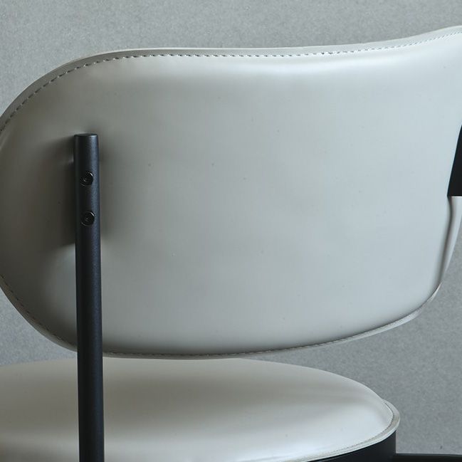 Chaise de salle à manger à dos ouvert industriel Chaise latéral de jambes noires