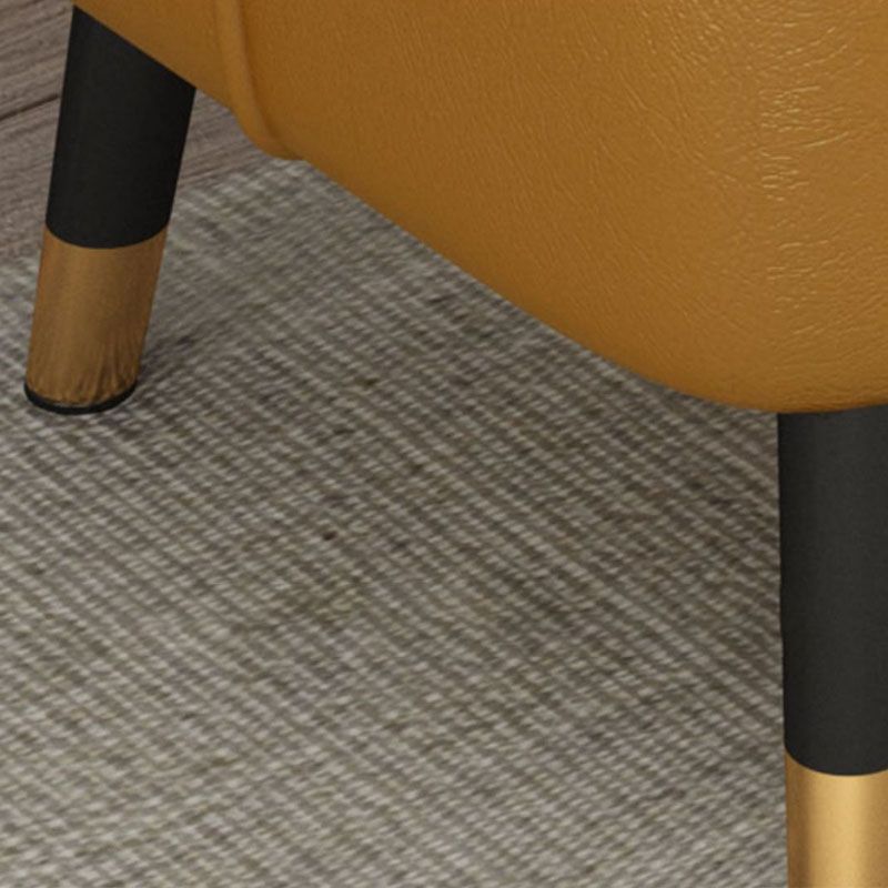 Moderne Ottomans rechthoekige lederen Ottomanen met 4 poten voor thuis