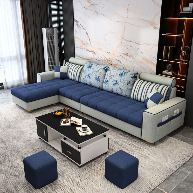 Scandinavo a 4 posti sezionale con deposito e bracci quadrati