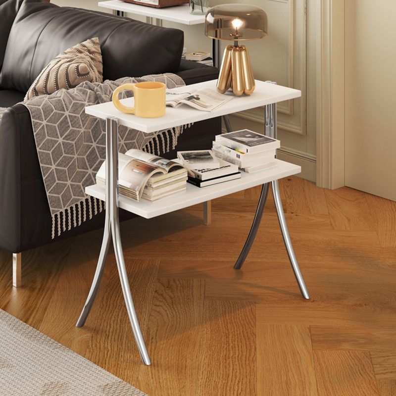 Bibliothèque horizontale de style moderne ouvre à l'arrière avec 2 étagères