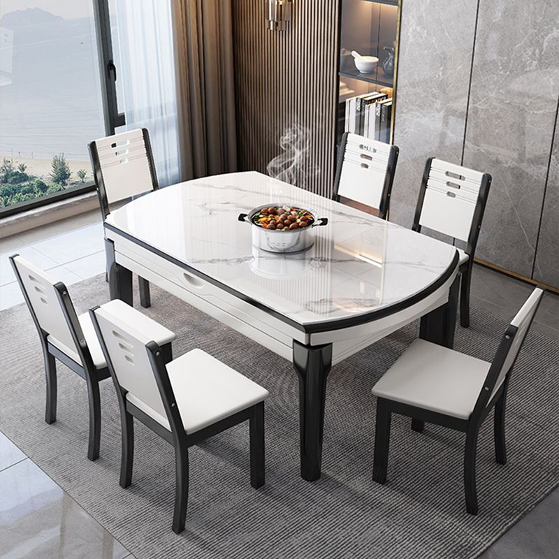Eettafel in moderne stijl, massief houten onderstel, ronde eettafel voor de woonkamer