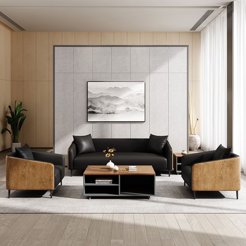 モダニズムフェイクレザーソファタキシードアームソファと木目アクセント
