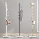 Modernos colgadores de metal enmarcado sin pie con ganchos en el árbol del salón