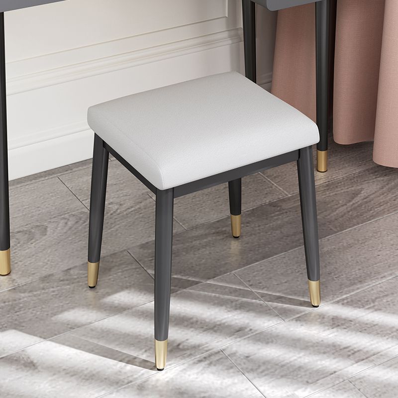 Modern Grey Standard Leather Solid Color Rectangle Indoor Standard Clearhalo 'furn' 'furn_ottomans_poufs' 'Furniture' 'Living Room Furniture' 'Ottomans & Poufs' 'ottomans_poufs' 1200x1200_2cdf03b0-2cdf-4bf9-8ac9-ec10093da004