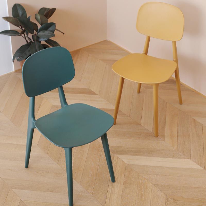 Silla de comedor de plástico contemporánea muebles laterales de comedor abiertos en acabado mate para casa