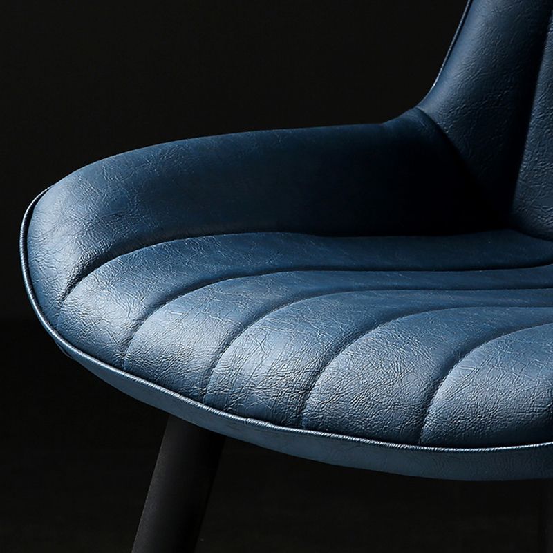 Chaises latérales sans bras de style industriel avec des jambes en métal pour la cuisine