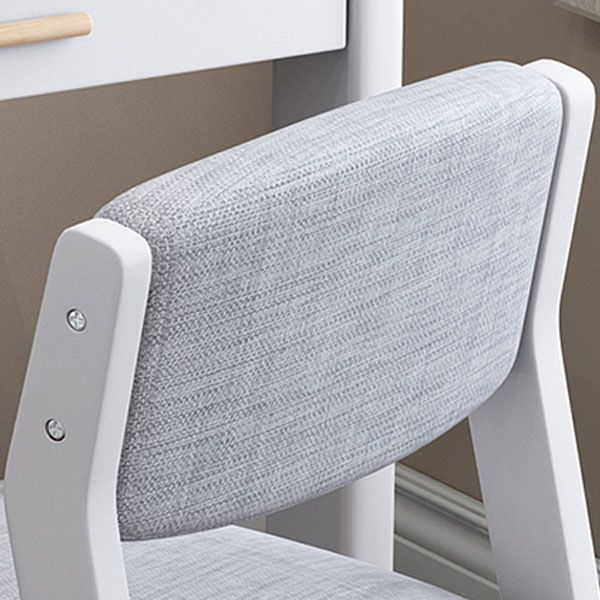 コンテンポラリーダイニングチェアオープンバックダイニングアームレスサイドチェアと木製の脚