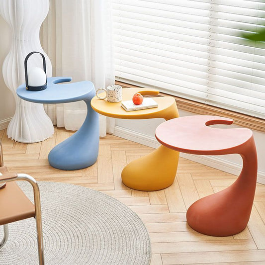 Naturally Shaped Accent Side Table Plastic C Side Table Side End Snack Table Clearhalo 'Coffee & Accent Tables' 'End & Side Tables' 'end_side_tables' 'furn' 'furn_end_side_tables' 'Furniture' 'Living Room Furniture' 1200x1200_2d8beba0-96b8-4c81-979c-dcf43f908a80