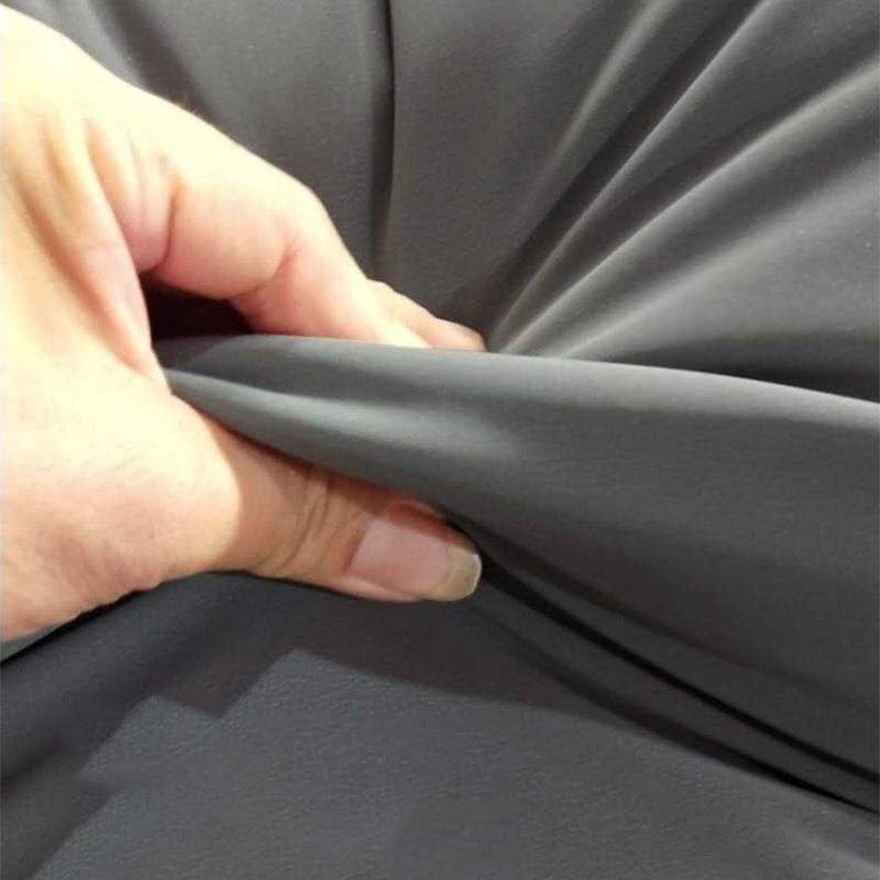 Cama de panel glamoroso de cuero sintético con cabecera tapizada de madera