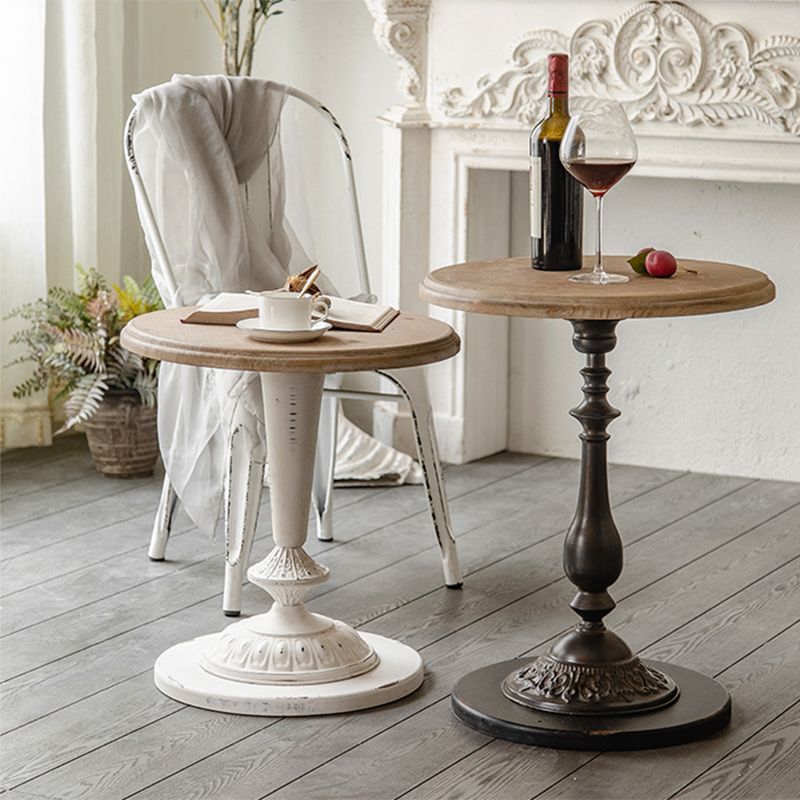 Pedestal de madera maciza