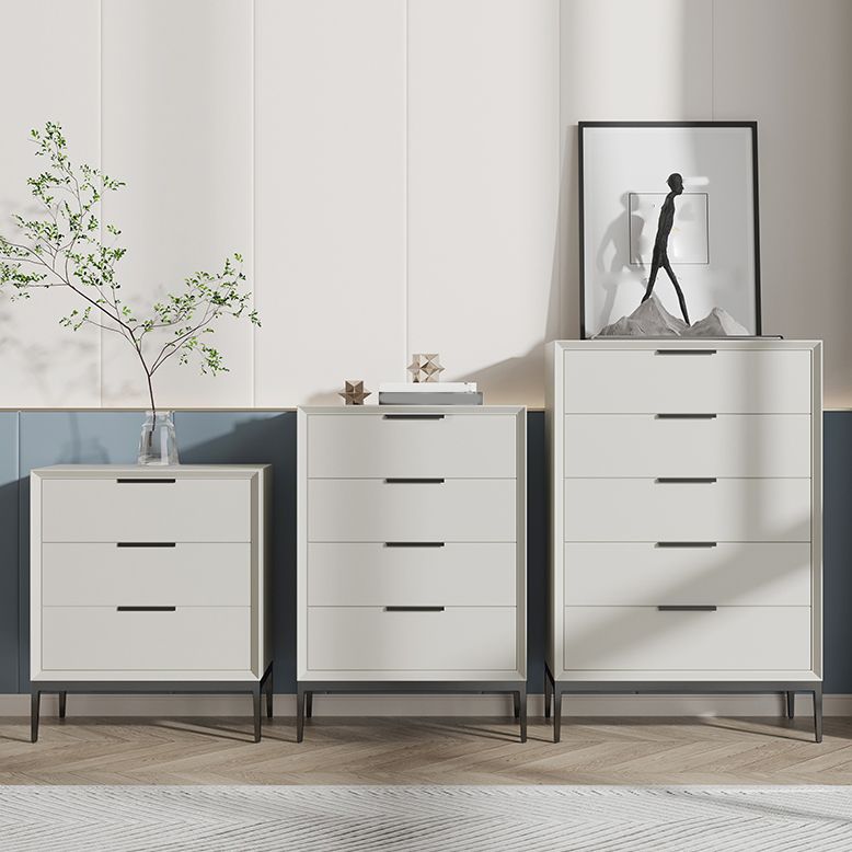 Lederen borst met metalen benen verticale opbergkast met laden voor slaapkamer