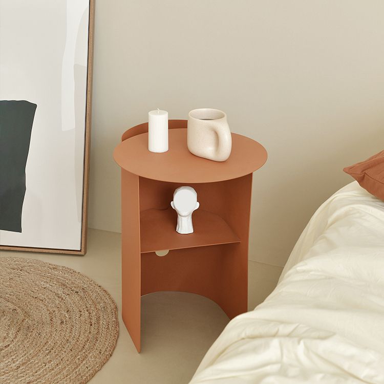 Nightstand en métal bas de table de table à accent inférieur pour chambre à coucher
