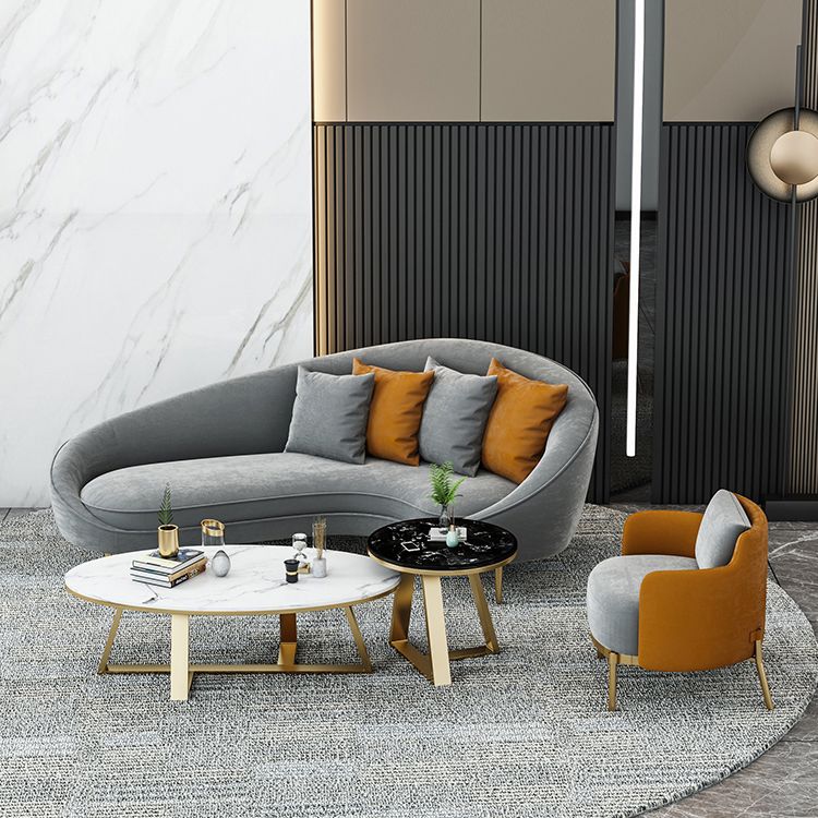 Velvet Sofa arrière serré avec un bras de smoking et un revêtement gris pour le salon