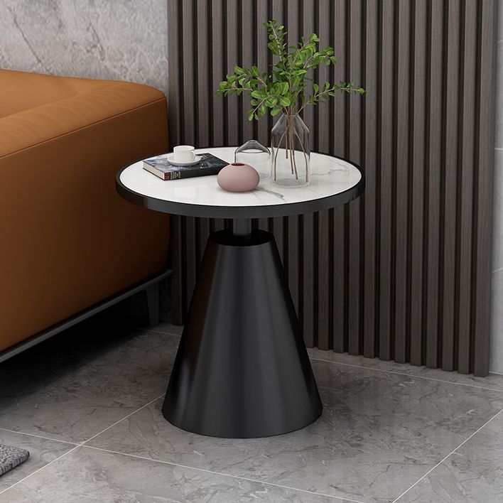 Tavolo da tavolo da piedistallo in metallo arrotonda rotondo contemporaneo
