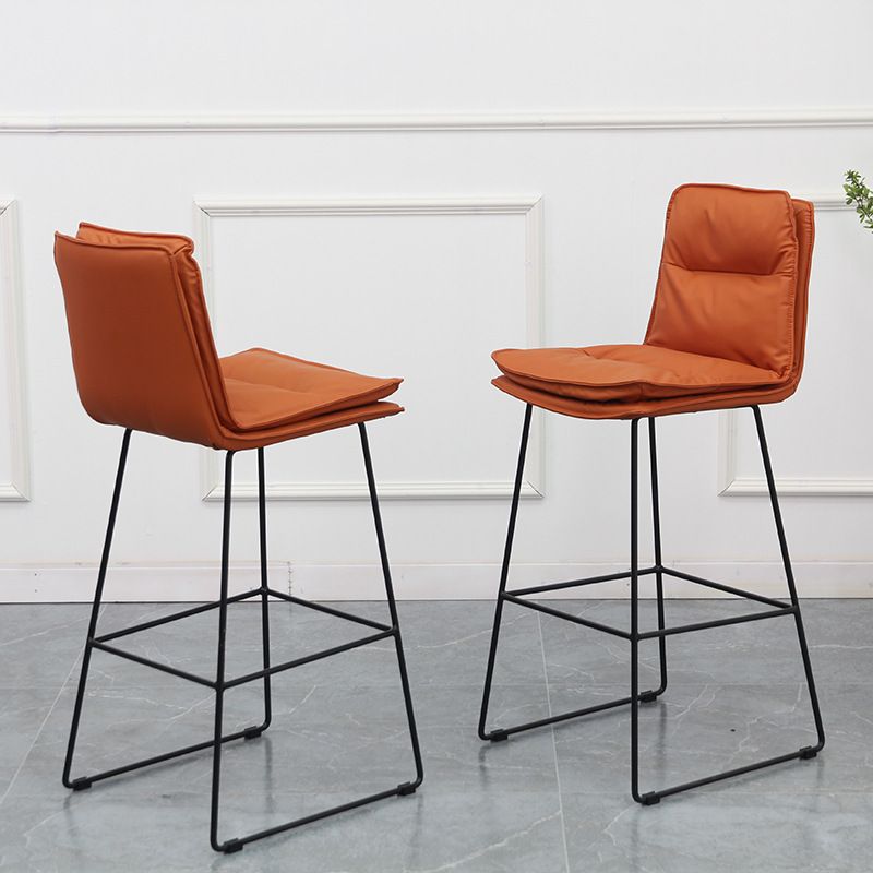 Modern Faux Leather Counter Stool Bar-height Bar Stool with Black Frame Clearhalo 'Bar Furniture' 'Bar Stools' 'bar_stools' 'furn' 'furn_bar_stools' 'Furniture' 'Kitchen & Dining Furniture' 1200x1200_2e543467-4182-4f8f-a77f-04e8b3575042