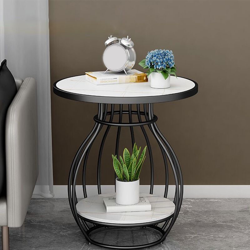 Modern Luxurious Metal Side Table Round Frame Sofa Side Accent Table Clearhalo 'Coffee & Accent Tables' 'End & Side Tables' 'end_side_tables' 'furn' 'furn_end_side_tables' 'Furniture' 'Living Room Furniture' 1200x1200_2e564591-1030-4904-bcfb-03b5244f0dd4
