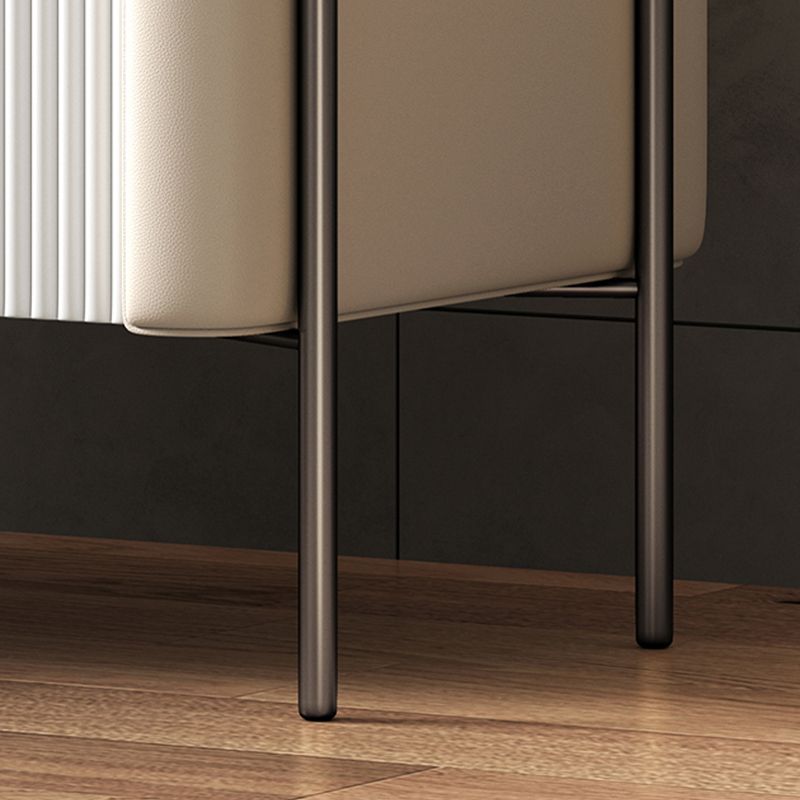 Accento moderno tavolo da comodino stoccaggio del comodino in pietra con gambe