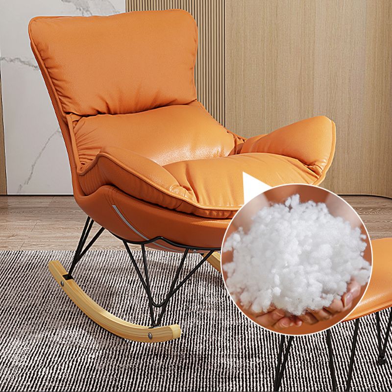 Modern Rocker Tapsted Cushions Cushions Wingback Glider con pierna oscura