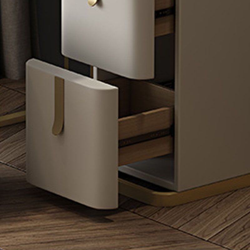 Glam Glass Top Vanity Dressing Table Set 3-Drawer Make-up Vanity Clearhalo 'Bedroom Furniture' 'furn' 'furn_makeup_vanities' 'Furniture' 'Makeup Vanities' 'makeup_vanities' 1200x1200_2ee801e7-40ad-494d-ba7c-9c4e20aa1da3