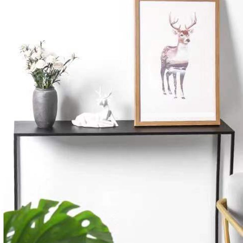 Tavolo di accento di ferro contemporaneo con base di cornici e rettangolo