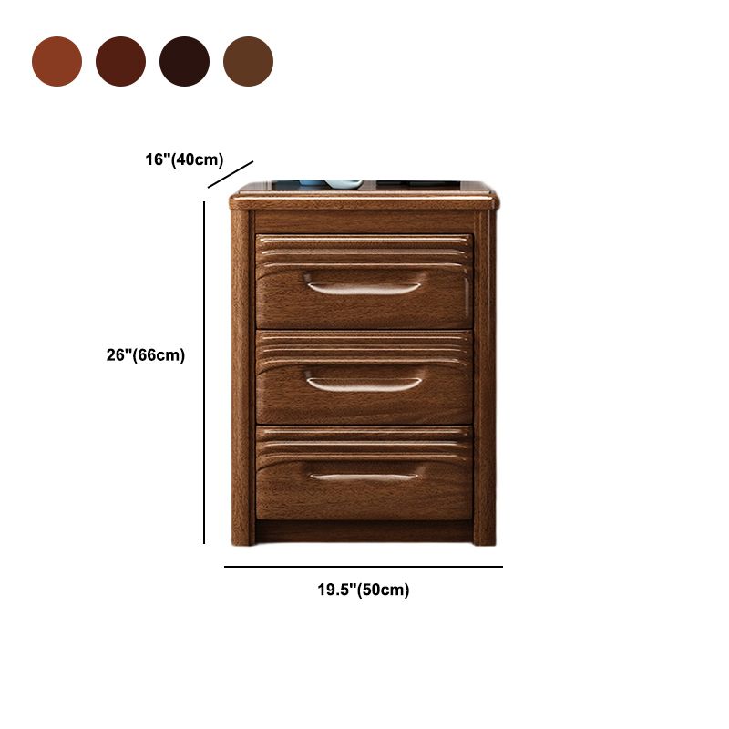 Moderno comodino in legno massiccio 3-Drawer da 26 pollici Halnut Night Tavolo in marrone