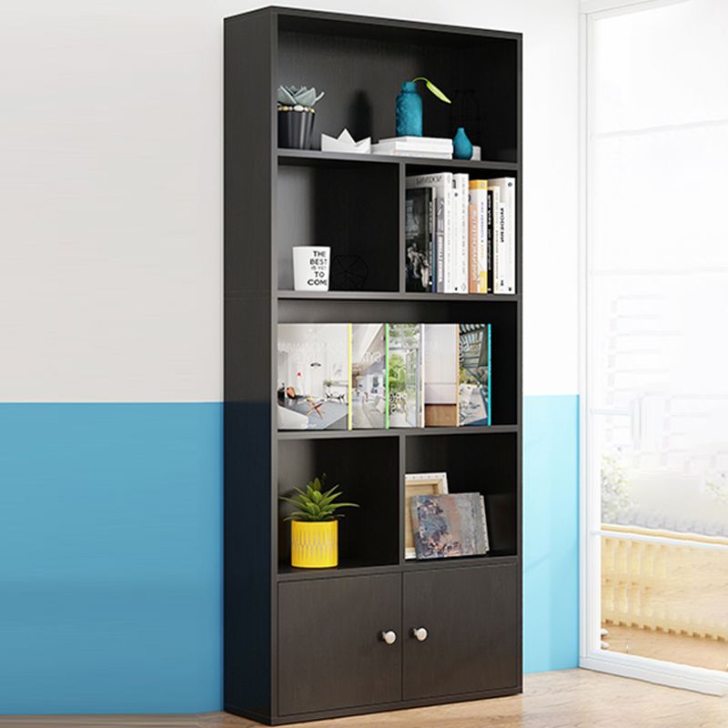 Closed Wooden Bookshelf Modern Home Living Room Standard Bookcase with Door Clearhalo 'Bookcases' 'furn' 'furn_bookcases' 'Furniture' 'Office Furniture' 1200x1200_2f6ed930-d046-459a-9054-993d5ec33326