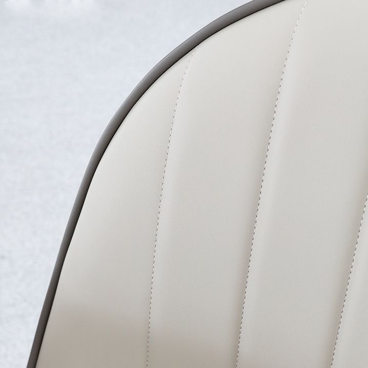 Glam Parsons chaises chaises à manger rembourrées avec des pattes en bois